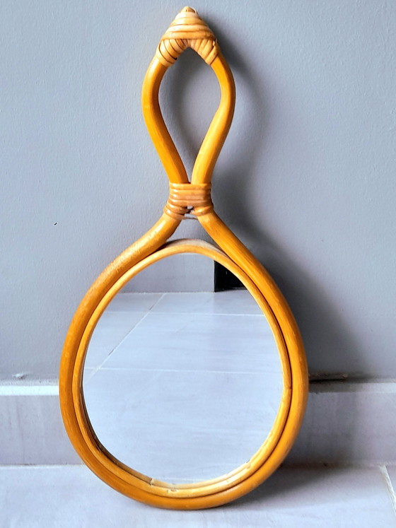 Image 1 of Specchio in rattan a forma di goccia, 1960