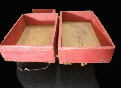 Truck with wooden trailer from the 1940s