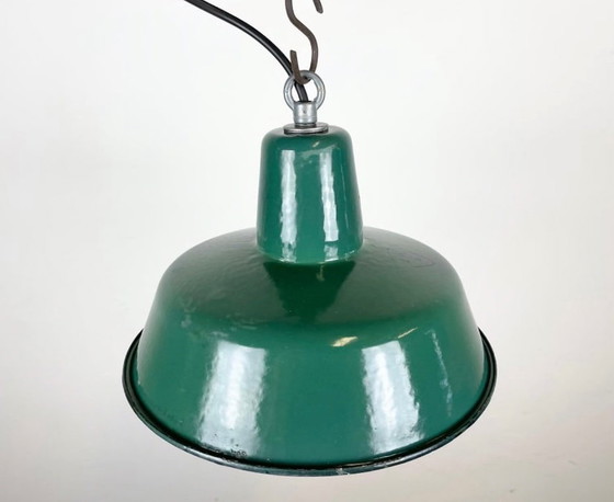 Image 1 of Industrielle grüne Emaille-Hängelampe, 1960er Jahre