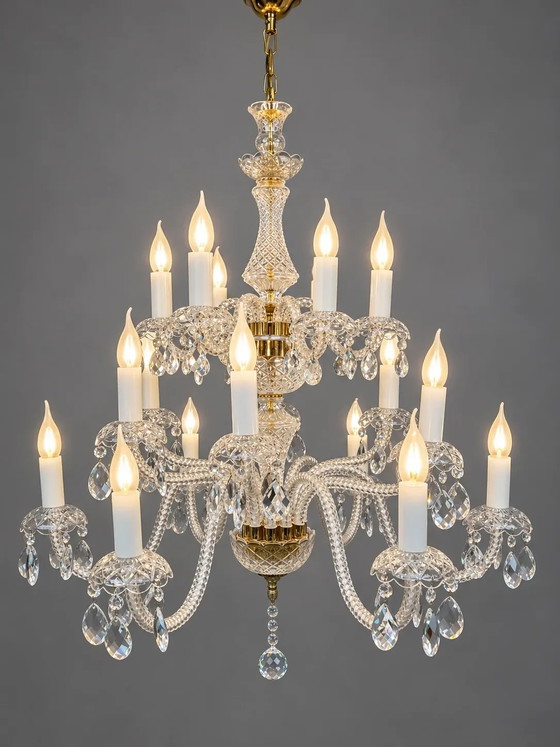 Lustre de style Louis XV. Cristal massif, avec nouveau câblage électrique., Verre, Transparent (photo 8 sur 8)