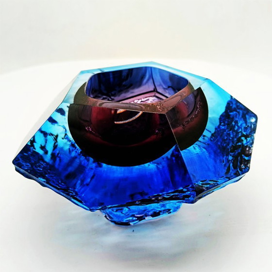 Image 1 of 1960s Stunning Ashtray or Catch-all in Murano Glass by Flavio Poli for Seguso. Made in Italy.