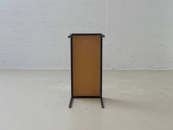 Minimalistische vintage tafel met houtfineer en stalen frame, jaren 80. – Bijzettafels, Wood (photo 10 of 14)