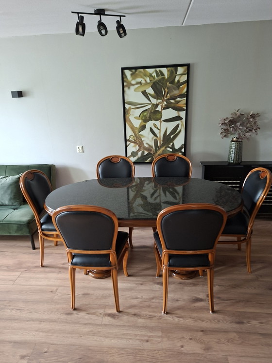 Image 1 of Eetkamerset-Oud Italiaanse eetkamer set (tafel/6 stoelen/marmer topper