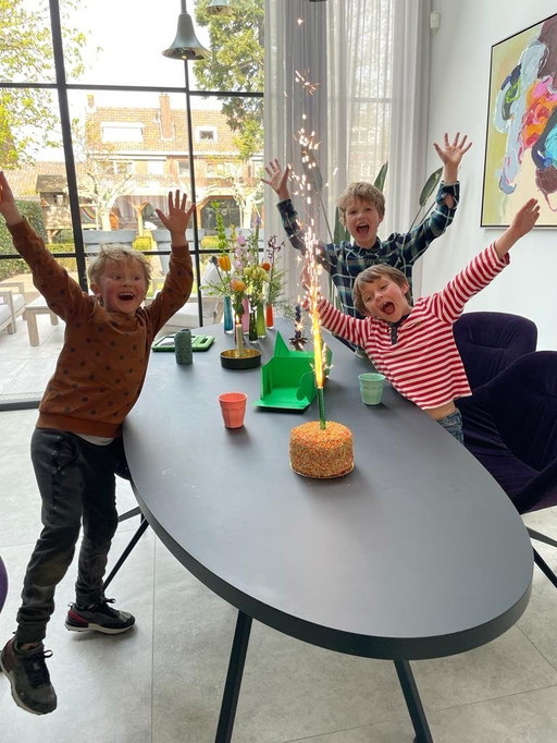 Black Blop from studio Henk