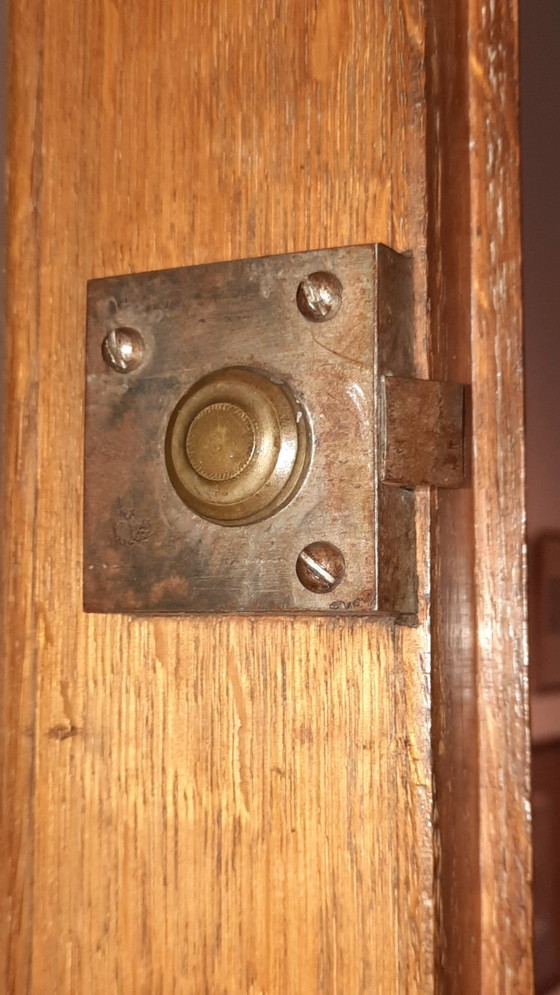 Image 1 of Mobile antico in legno massello (2 parti)