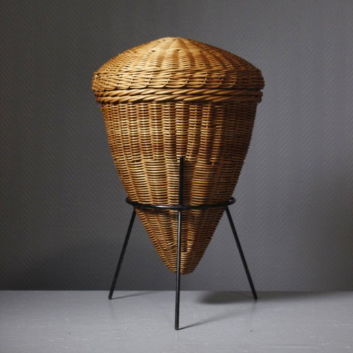 Travailleuse boîte à couture vintage tripode rotin & fer design 1950s – decoratieve objecten, Iron