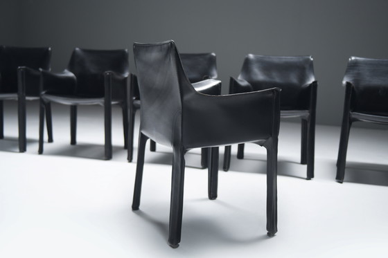 Image 1 of 6x Cassina Cab 413 Zwarte Eetkamerstoelen Door Mario Bellini