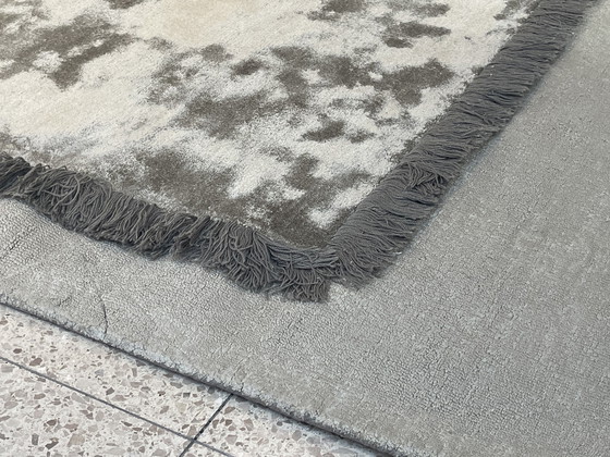 Image 1 of Leolux Carpet Frame Color Marram New