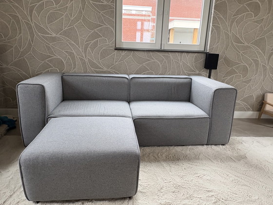Image 1 of Sofá Bo Concept Carmo de 2,5 plazas con reposapiés en fieltro gris