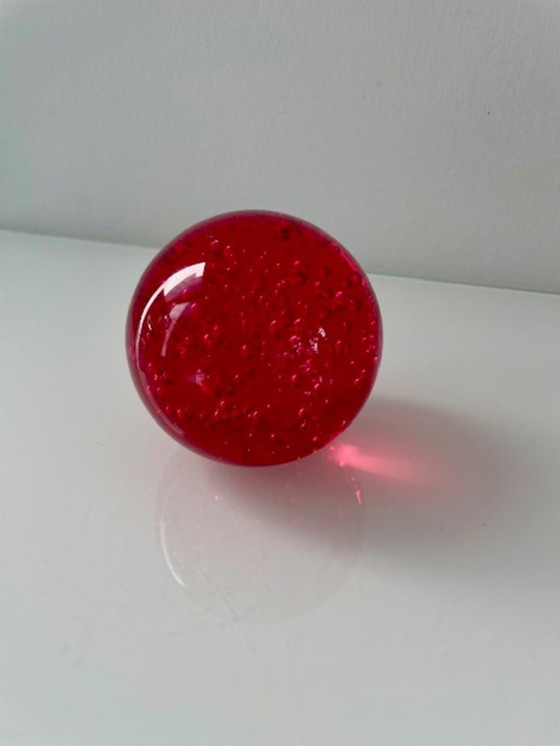 Image 1 of IKEA vintage design classic – glazen presse-papier rood