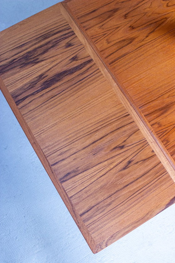 Vintage teak dining table Sigh & Søn, square, extendable, Danish design, 1960s – Wood (photo 11 of 17)