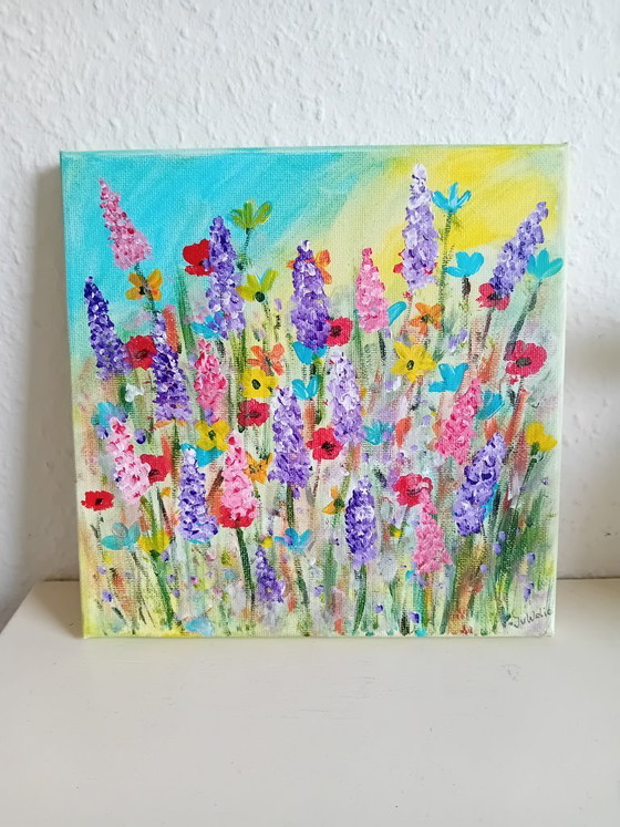 Image 1 of Petit tableau de fleurs sauvages