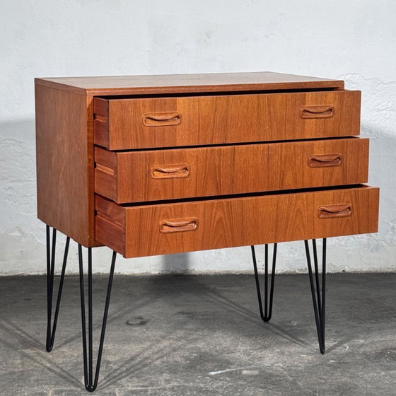 G Plan Fresco Teak Tallboy Ladekast, jaren 60 – G-Plan, Dressoirs, Metal (photo 4 of 14)