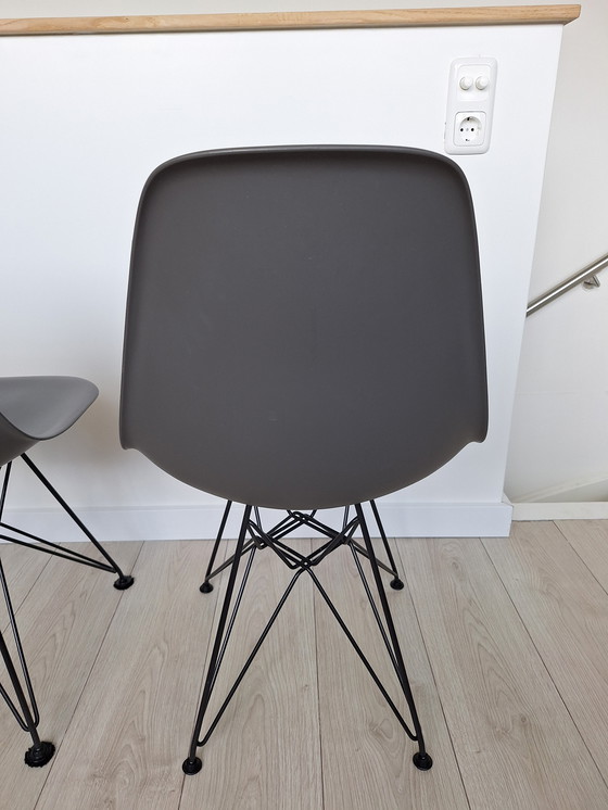 Image 1 of 2 Vitra Eames DSR