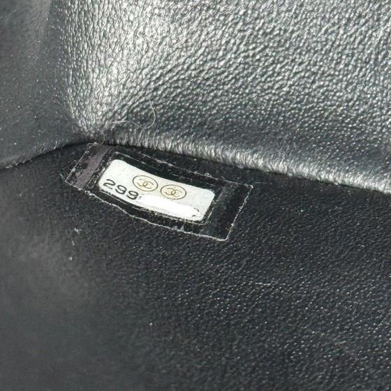 Chanel Classic Flap Small – Crossbody bags, Lambskin (photo 16 of 28)