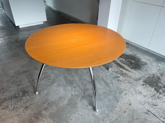 Image 1 of Leolux Giotto 917 mesa de comedor con 4 sillas