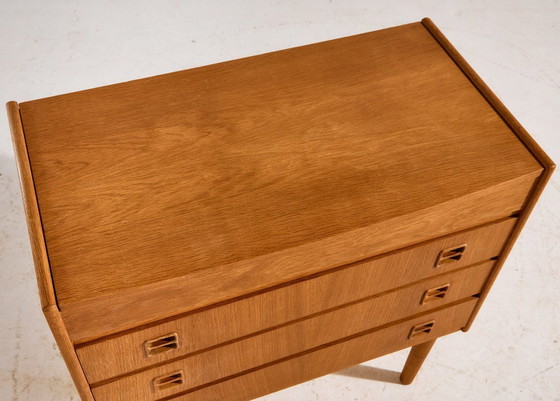 Image 1 of MK11136 Tocador de roble restaurado