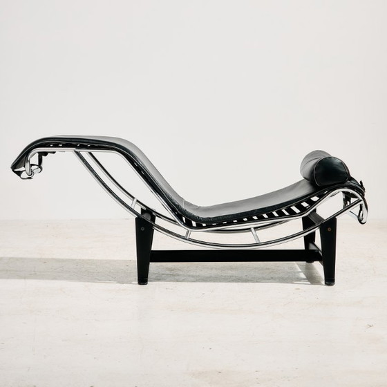 Image 1 of MK11722 LC4 Lounge-Sessel von Alivar