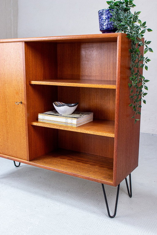 Vintage teakhouten ladekast/dressoir uit de jaren 60, midden van de vorige eeuw. – WK Möbel, ladekasten, Wood (photo 2 of 11)