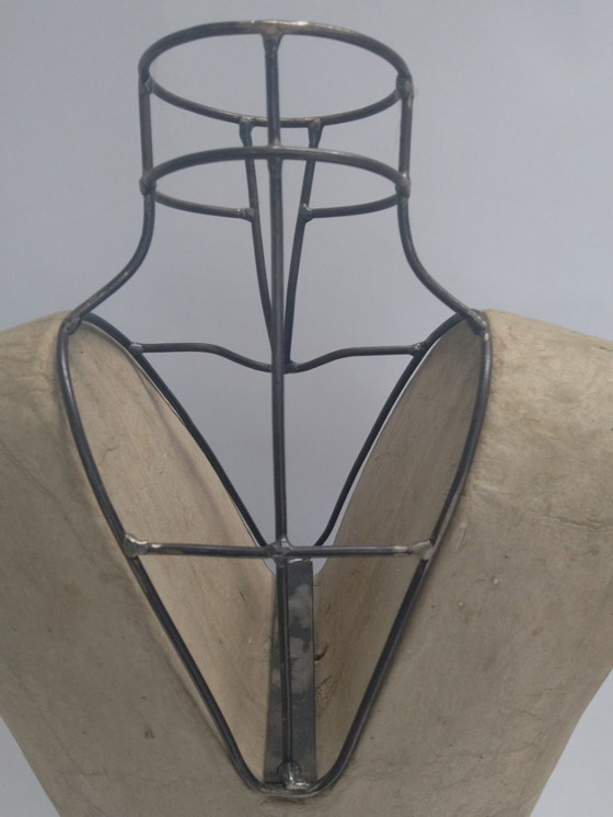 Image 1 of Torsos de maniquí con abertura en V - juego de 3