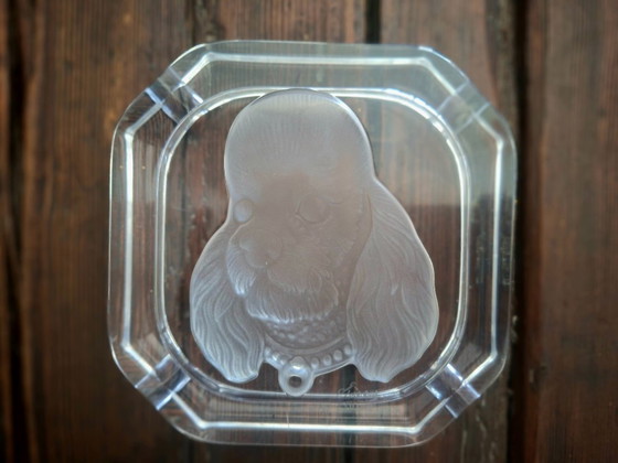 Image 1 of Vintage Sèvres Crystal Ashtray "Poodle" (c. 1970) - Acid-Frosted Medallion - Original Made in France
