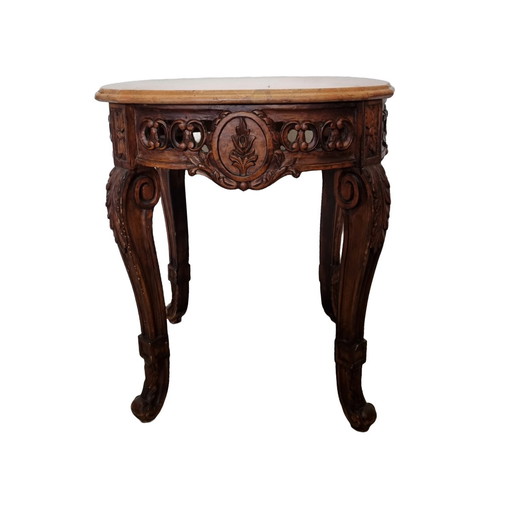 Table d'appoint de style Louis XV avec plateau en marbre, 20e siècle