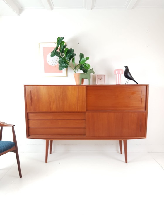 Image 1 of Vintage teak Deens dressoir  | buffetkast ‘60