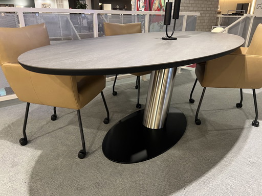 Brees New world Libra Dining table Oval Ceramic