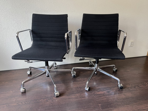 Image 1 of Eames EA108 Set - Schwarz / Chrom - Vitra