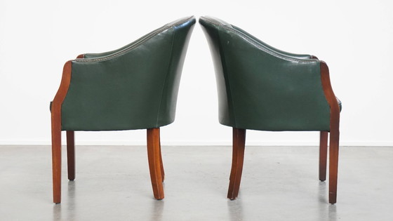 Image 1 of 2 x Beistell-/Ess-/Bürostuhl aus grünem Rindsleder und Holz im englischen Stil