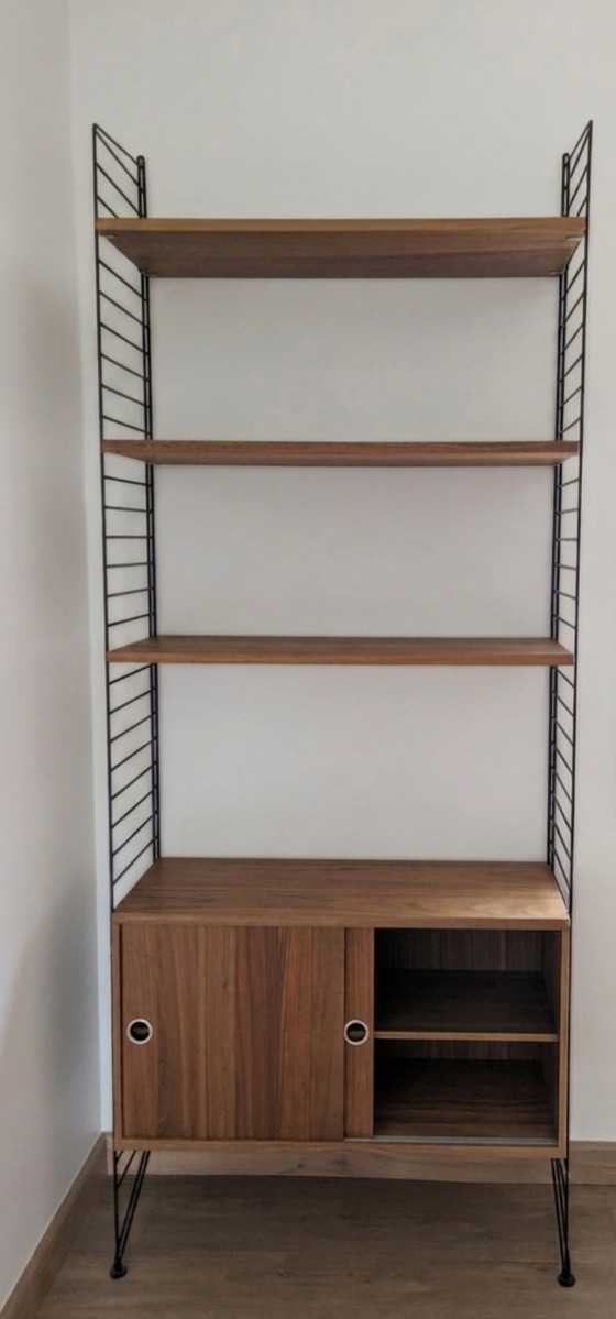 Image 1 of Scaffalatura String Furniture