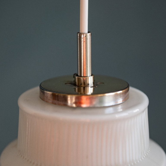 Image 1 of Lampada a sospensione cilindrica in vetro opalino di Peill & Putzler