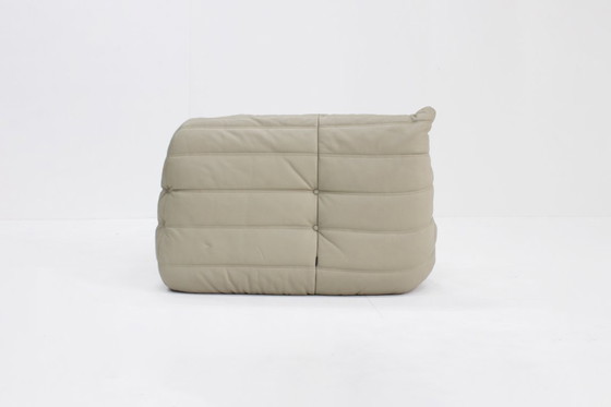Image 1 of Poltrona angolare vintage Togo in pelle di Michel Ducaroy per Ligne Roset