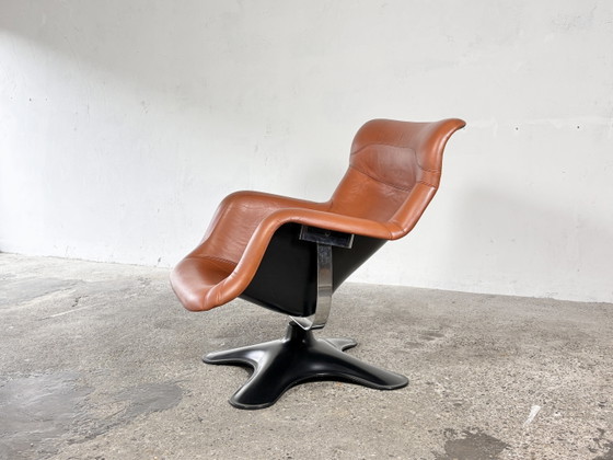 Poltrona Karuselli anni '70, design Yrjö Kukkapuro in pelle cognac – haimi, Poltrone, Fiberglass, Leather (photo 9 of 17)