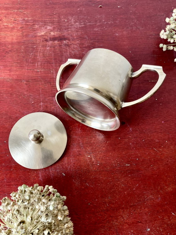 Antikes versilbertes Tee- und Kaffeeservice im Art-Deco-Stil – Tischdekoration, Metal (photo 17 of 18)