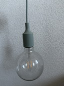 2 Muuto Pendelleuchten mit LED-Beleuchtung, grün