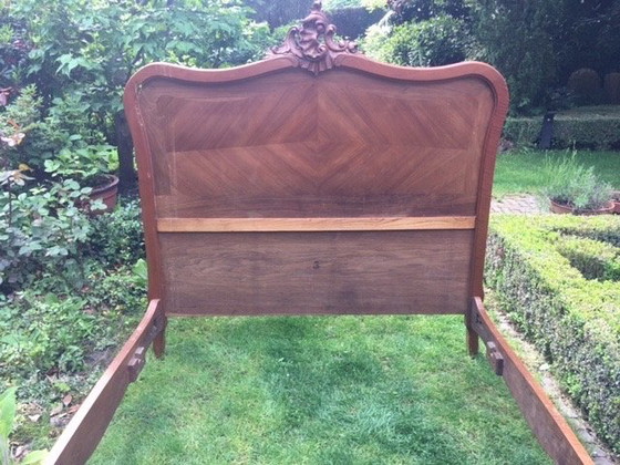 Image 1 of Letto con struttura in stile Luigi XV | 130x190