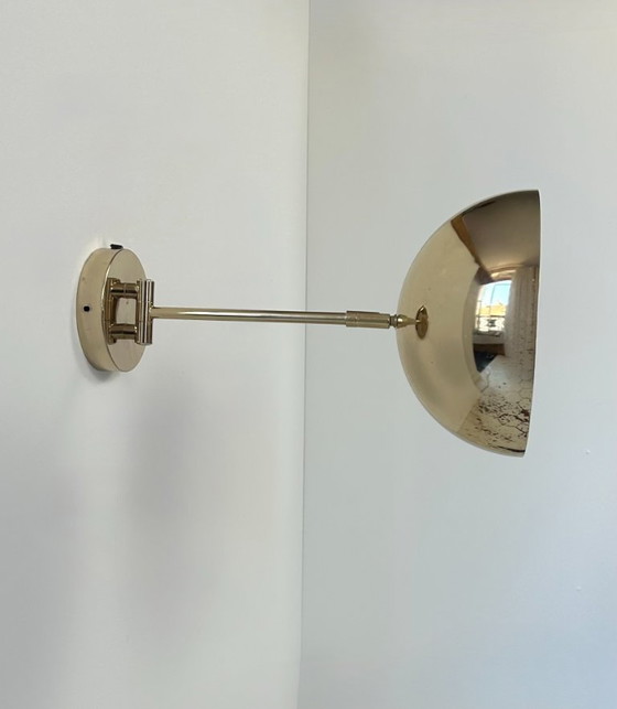 Image 1 of Vintage verstelbare wandlamp, gepatineerd messing, Frankrijk, 1970