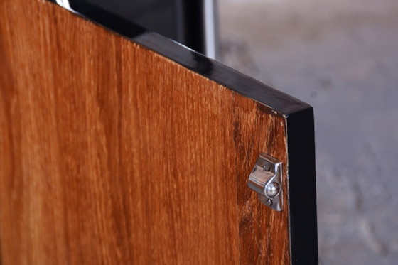 Restored Bauhaus Small Cabinet, By R. Slezák, Chrome-Plated Steel, Czech, 1930s – Metal, Wood (photo 3 of 13)