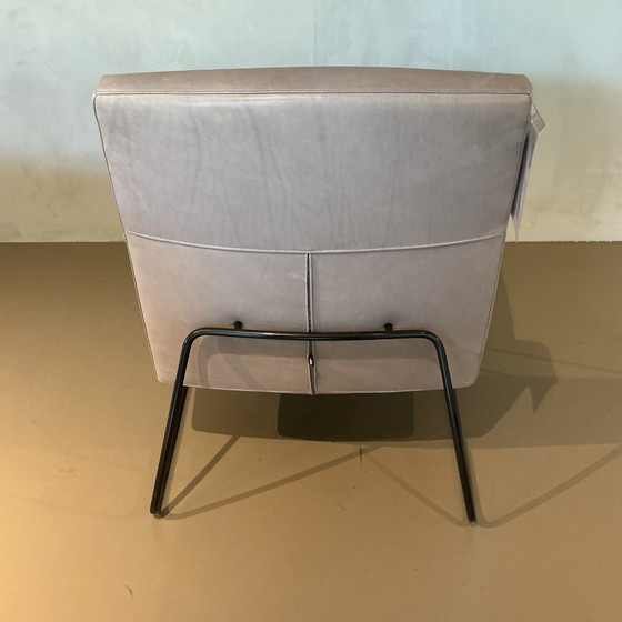 Image 1 of Poltrona Tumbler di design su stock