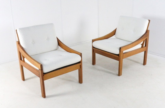 Image 1 of Ensemble de 2 fauteuils vintage en pin/hêtre « Gassel », récemment retapissés.