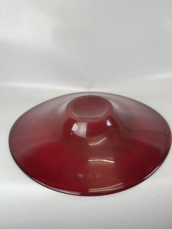 Image 1 of Bol en verre unique fait à la main dans un atelier - rouge rubis avec noyau coloré (45 cm)