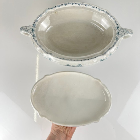 Image 1 of Plato de verduras Villeroy & Boch, modelo "Trèfle - Klee", azul, 1890-1900