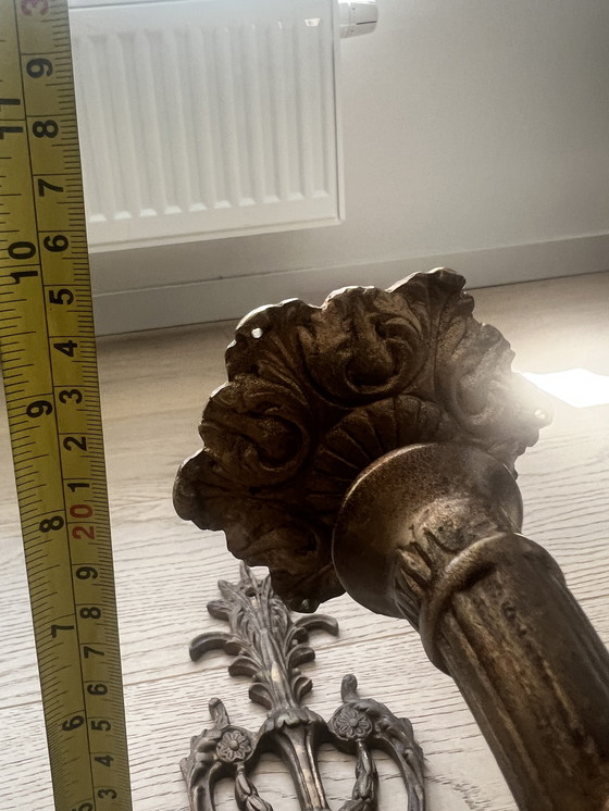 Image 1 of Antiche lampade da parete in bronzo in stile rococò francese - Coppia