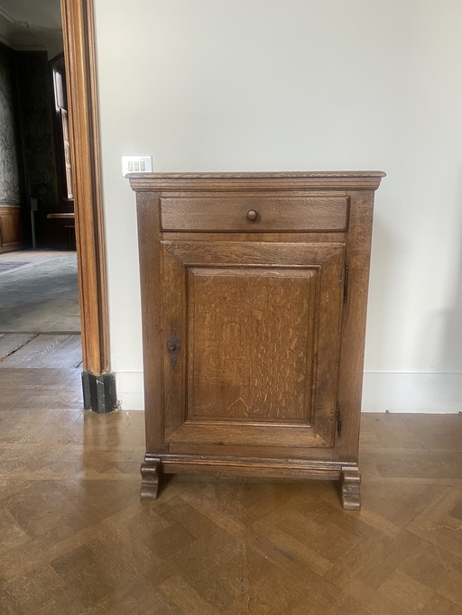 Schöner Eichenschrank - Confituier