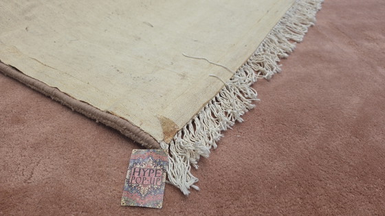 Image 1 of Alfombra oriental moderna y contemporánea de lana hecha a mano, 227x323cm.