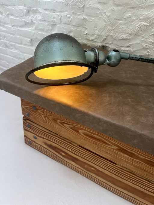 Jieldé lamp - Lyon, Frankrijk