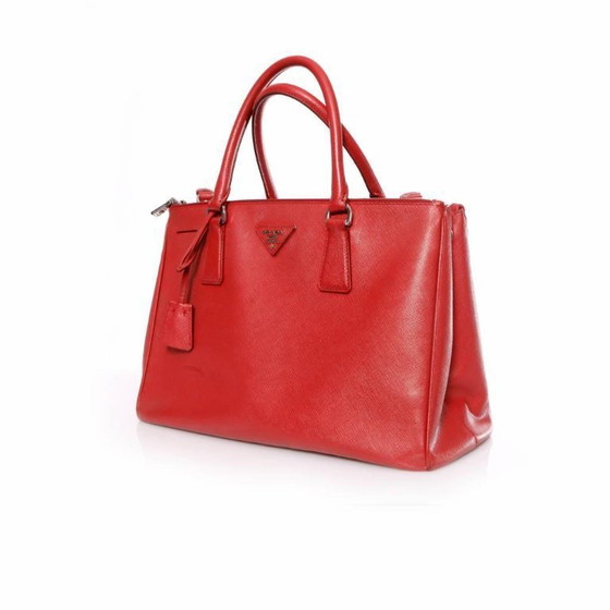 Image 1 of Prada, borsa tote Galleria in pelle saffiano rossa.