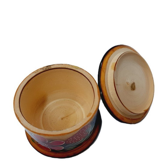 Image 1 of Scatola di legno vintage dipinta a mano con coperchio