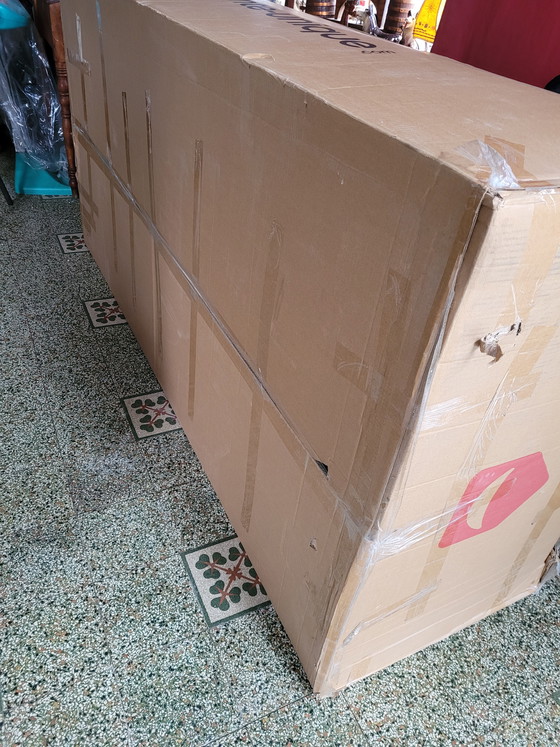 Image 1 of Nieuwe leren 3-zitsbank